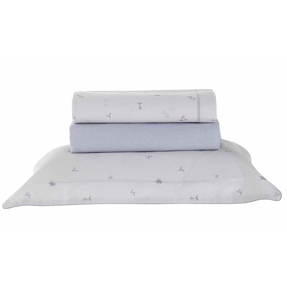 Jogo de cama Ortobom azul claro com estampa floral — conforto e delicadeza